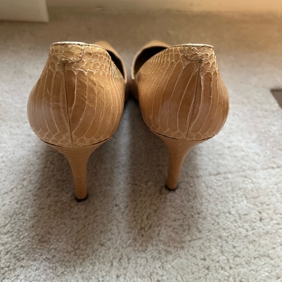 2 for $20 Lauren by Ralph Lauren New Tan Pumps - Picture 4 of 7